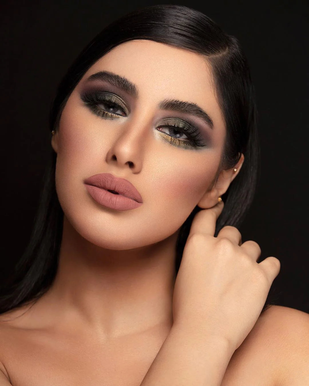 Ayn Noon Naama - Elegant Eye Shadow