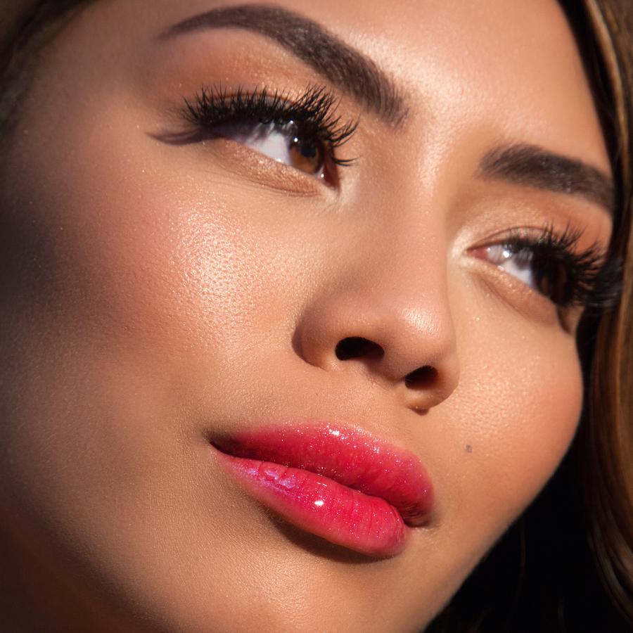 The Balm Plump Your Pucker Magnify - ملمع شفاه كريمي ذا بالم Plump Your Pucker Lip Gloss - Magnify 